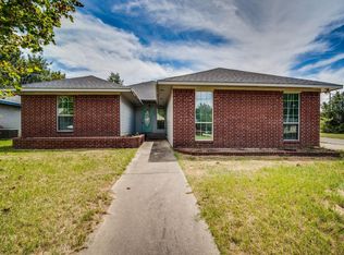 306 Starboard Dr, Gun Barrel City, TX 75156