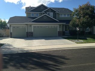 979 N Casa Loma Dr, Meridian, ID 83642
