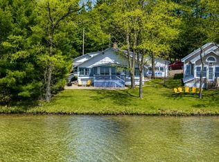 N2405 Long Cove Dr, Waupaca, WI 54981