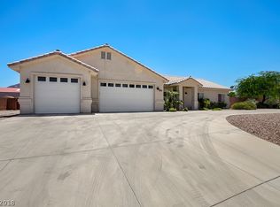 811 Mission Dr, Henderson, NV 89002