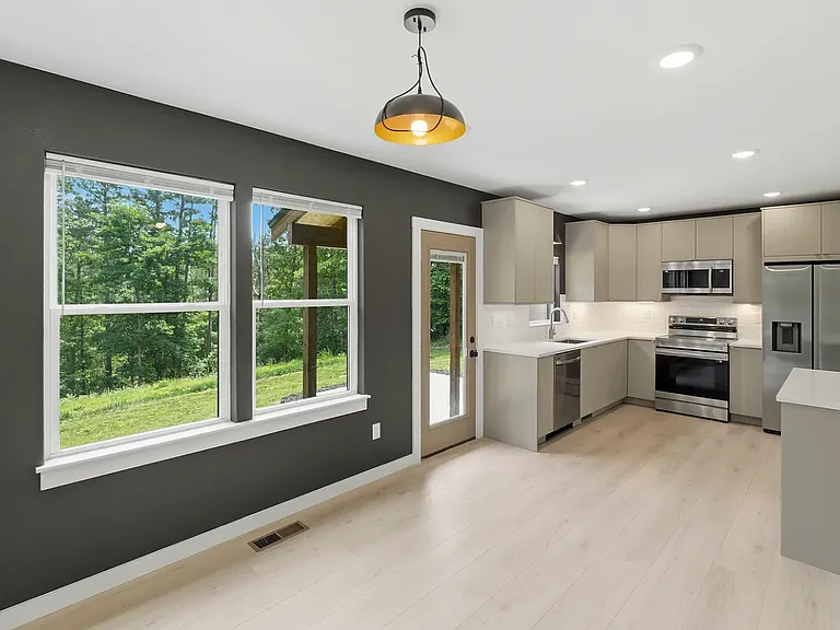 14 Marisco Ln — Photo 16