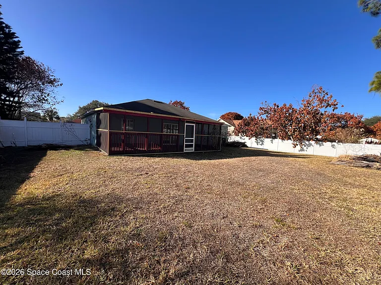 619 Pampas St NW — Photo 22