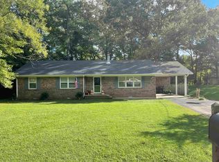 919 Amber Cv, Henderson, TN 38340