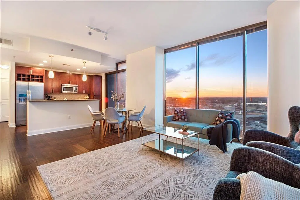 2 bed, 2.5 bath, 1369 sqft, $3,750 — Photo 1