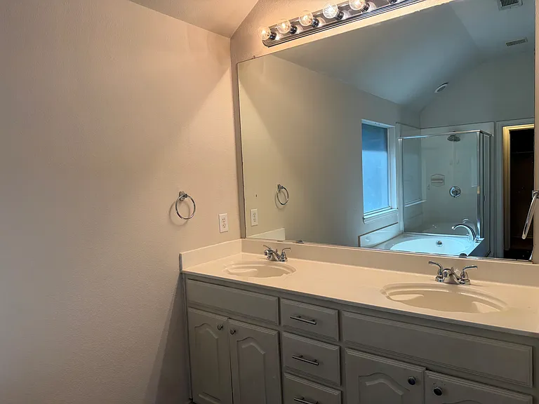 5827 Silver Sage Ln — Photo 22