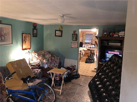 3rd image of 1559 Tallahassee Blvd