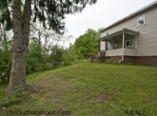 17 North St #1/2, Salineville, OH 43945