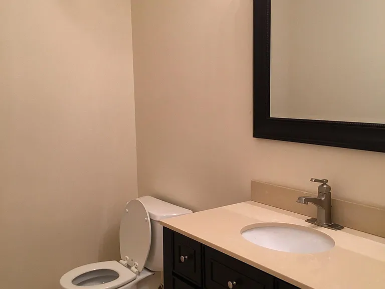 6517 W Belle Plaine Ave — Photo 25
