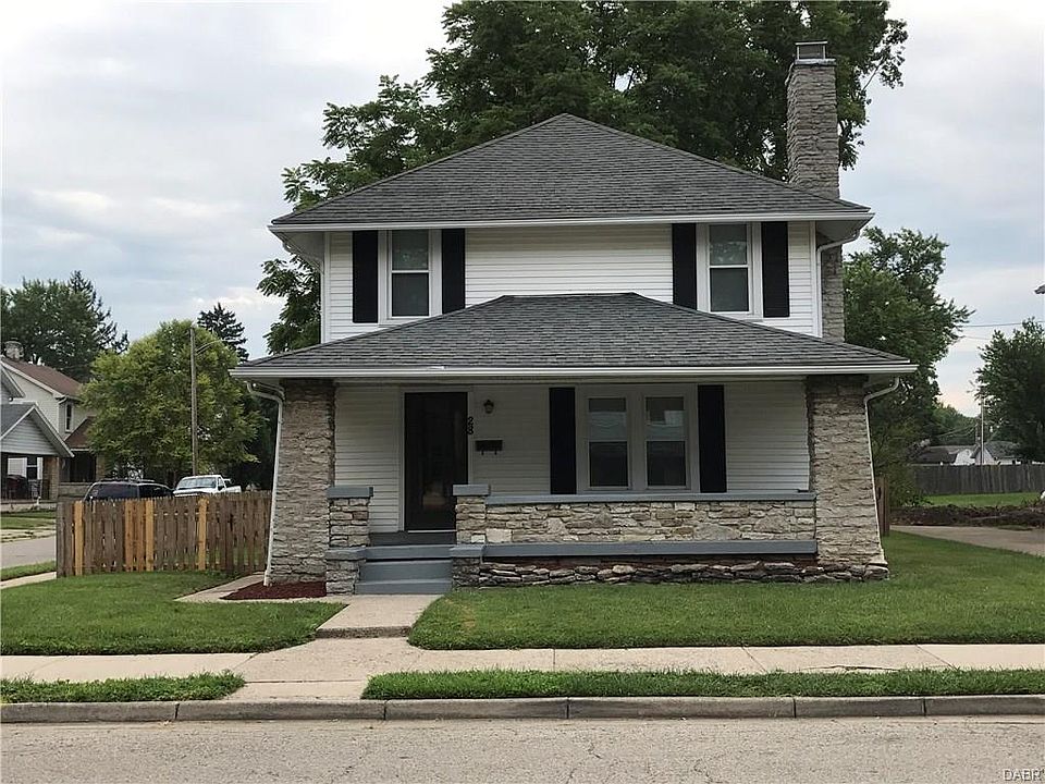 1st image of 28 N 10th St