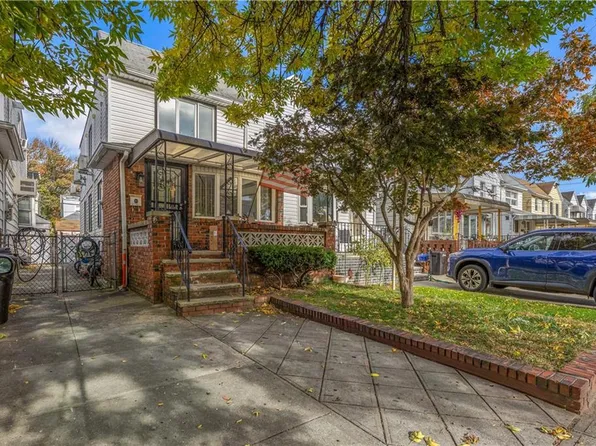 1715 East 35th Street image 2 of 32