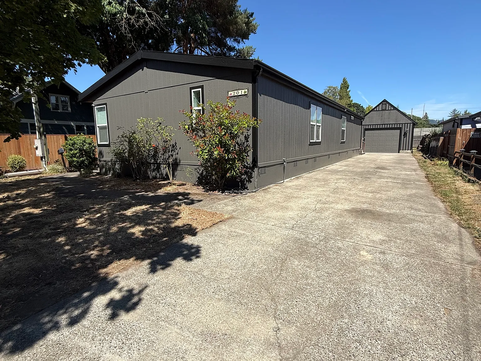 3 bed, 1615 sqft, $2,850 — Photo 3