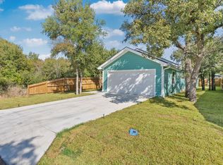 1653 Navajo Trl, Kingsland, TX 78639