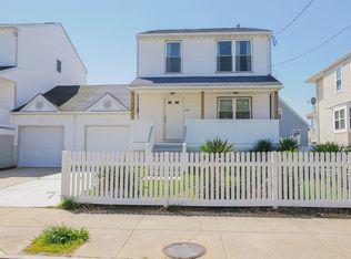 128 N Rhode Island Ave, Atlantic City, NJ 08401