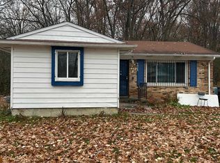 5905 Cloverlawn Dr, Flint, MI
