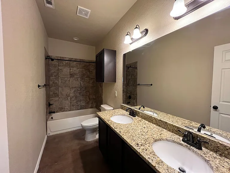 2595 Pahmeyer Rd — Photo 15