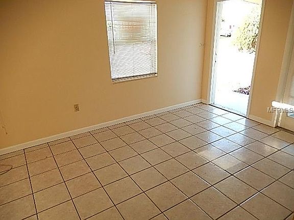 5th image of 21519 Kenyon Ave