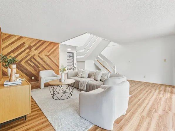 95-380 Hokukea Ct APT 239, Mililani, HI 96789