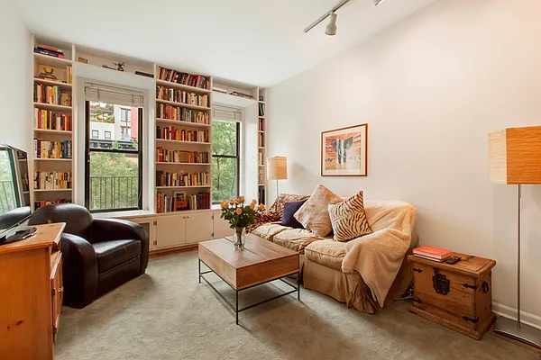 Sold by Janet Aimone Robilotti & Associates | media 11