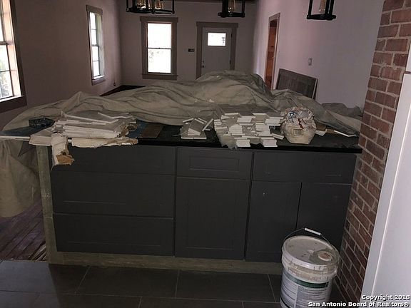 5th image of 1024 Dawson St
