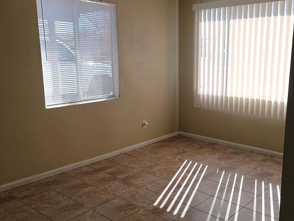 4th image of 1151 W Avenue J10