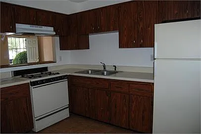 628 1st St #2A — Photo 3