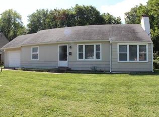 7921 W 75th St, Overland Park, KS 66204