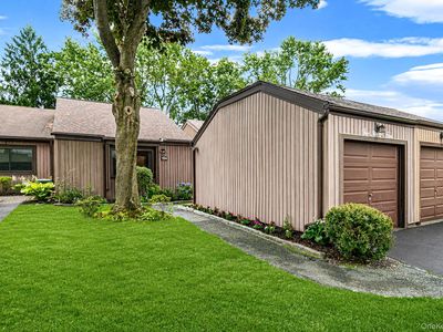 194 Strathmore Gate Drive, Stony Brook, NY, 11790