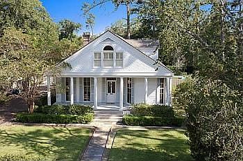 1st image of 920 S Jahncke Ave