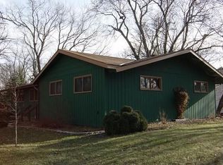 6929 Pleasant View Dr, Mounds View, MN 55112