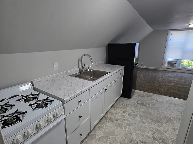 6533 Havelock Ave #2 — Photo 8