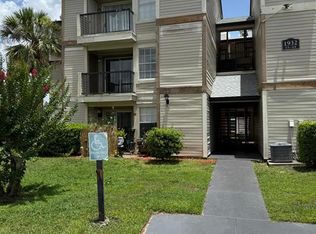 1932 Lake Atriums Cir APT 70, Orlando, FL 32839