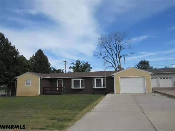 108 Terry Blvd, Gering, NE 69341