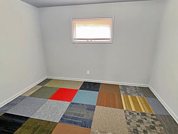 3rd image of 4616 Redman Ave #46148