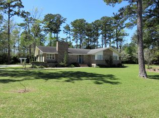 126 N Shore Rd, Beaufort, NC 28516