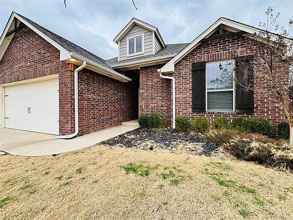3rd image of 9001 Poppey Pl