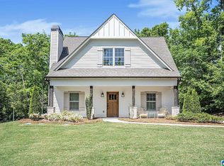 2224 Ivy Ln, Hoover, AL 35226
