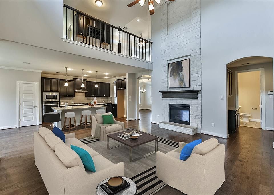 1st image of 5407 Pecan Hollow Dr