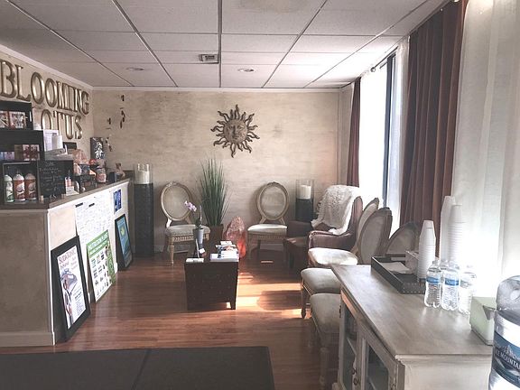 5th image of 6842 W Archer Ave #6844