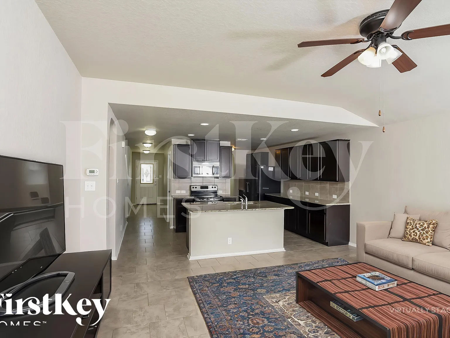 5 bed, 2.5 bath, 2537 sqft, $1,910 — Photo 4
