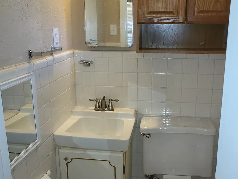 304 E Ellen Ave — Photo 18