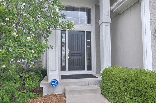 2nd image of 13200 W 137th Pl