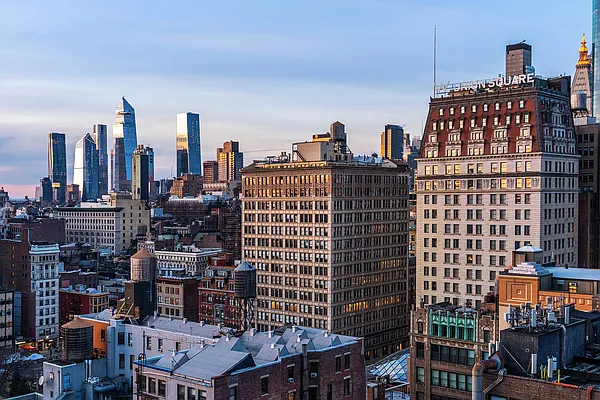 Sold by Compass | media 10