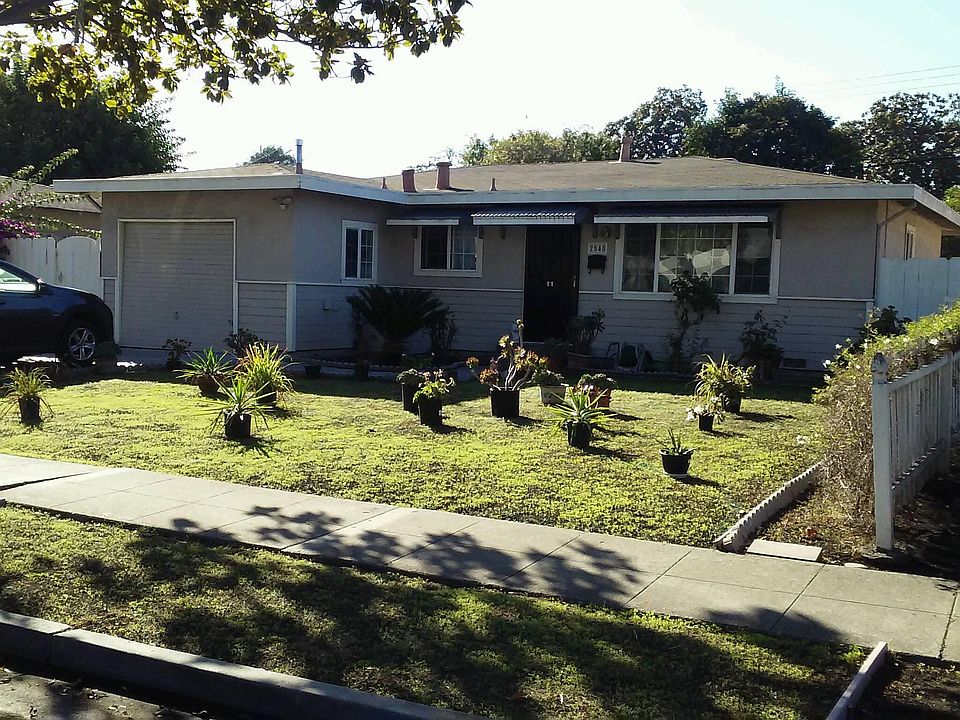 1st image of 2548 Amethyst Dr