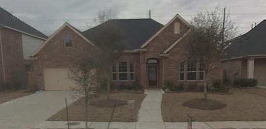1st image of 618 Summer Trace Ln