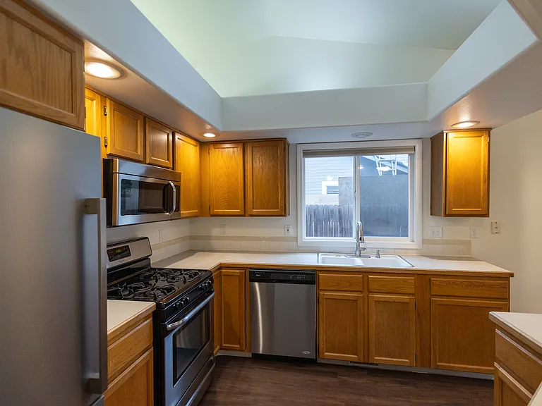 164 S Silverwood Way — Photo 12