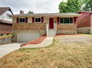 7900 Greenland Pl, Cincinnati, OH 45237