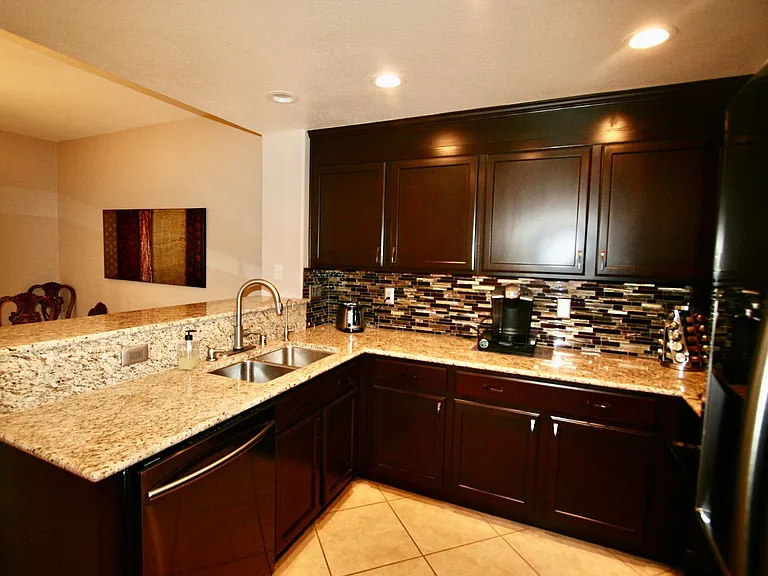 820 Canterra St #2052 — Photo 11
