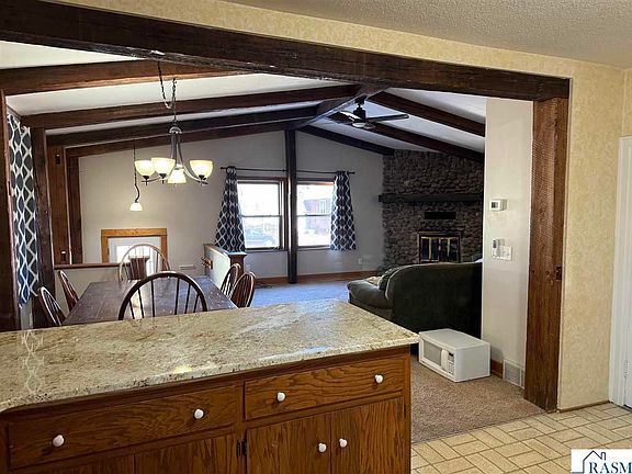 3rd image of 826 3rd St