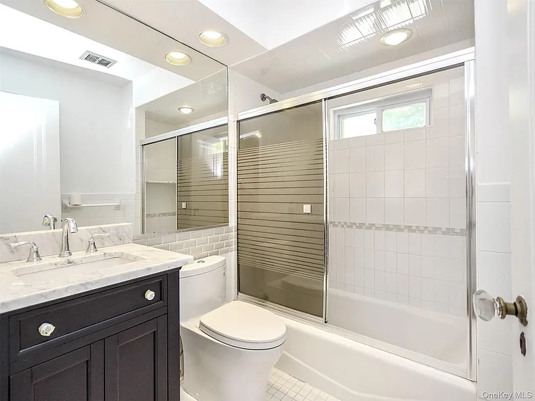 121 Hillcrest Ave — Photo 22