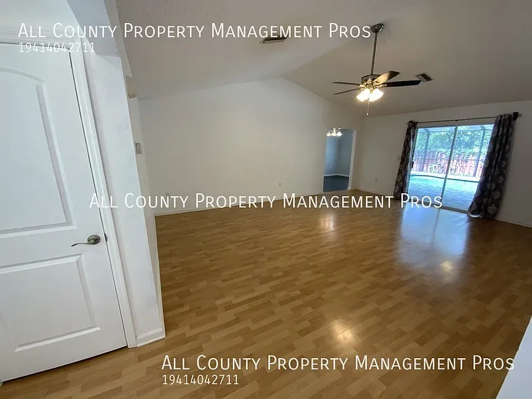 5518 Shady Brook Trl — Photo 16